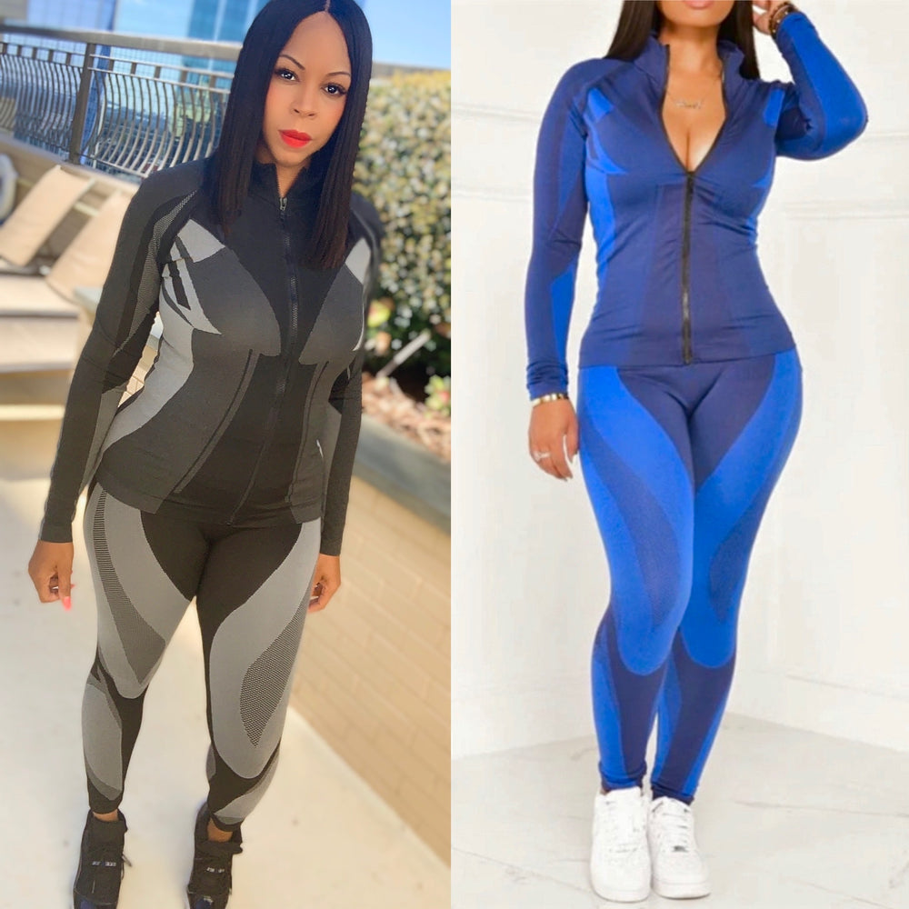 
            
                Load image into Gallery viewer, Must Have Track Set ‼️Seamless Zip Up Jacket &amp;amp; Leggings Set‼️
            
        