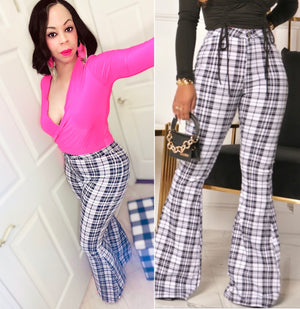 Plaid Bell Bottoms Jeans ‼️Button Pants, Stretchy !! Fit like Jeans‼️