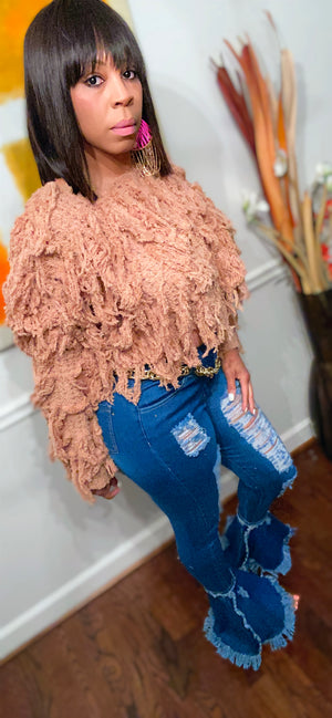 
            
                Load image into Gallery viewer, Beautiful Soft Fringes Shaggy Sweater ‼️
            
        